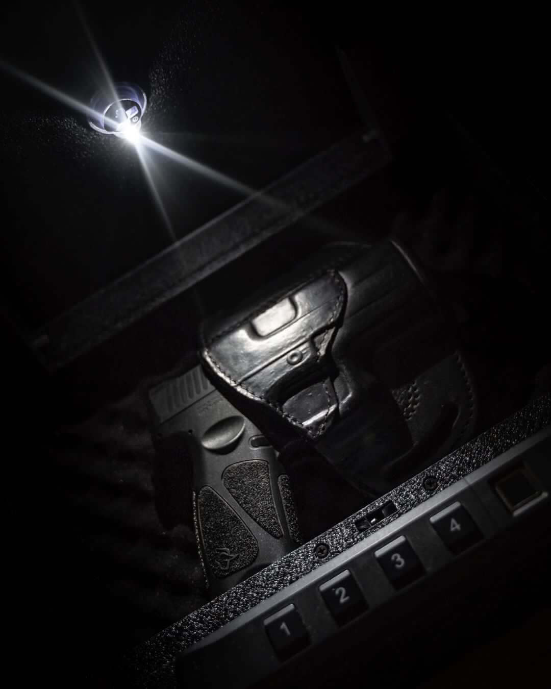BUTTON LAMP™ Adhesive LED Utility Lights